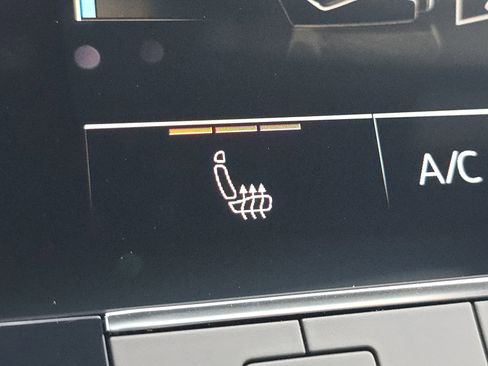 New 2026 Audi Q8 Premium image 15