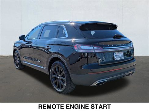 Used 2023 Lincoln Nautilus Reserve w/ Monochromatic Package image 3