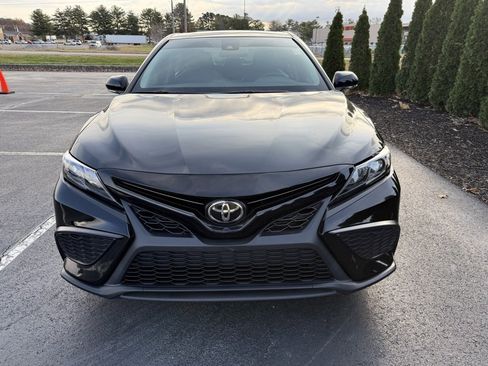 Certified 2024 Toyota Camry SE image 7