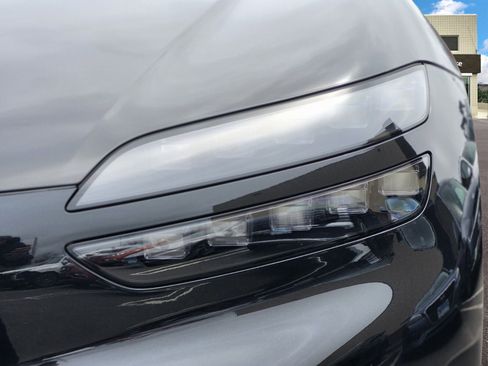 Used 2025 Genesis GV60 Advanced image 10