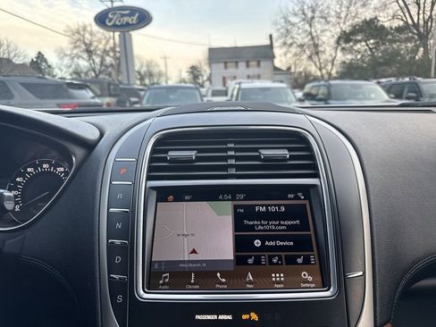 Used 2018 Lincoln MKX Select w/ Select Plus Package image 26