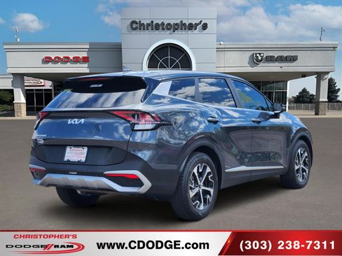 Used 2023 Kia Sportage EX FWD image 3