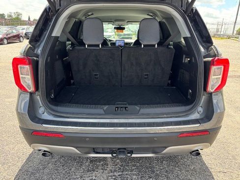 Used 2024 Ford Explorer Limited w/ Equipment Group 301A AWD/4WD image 11