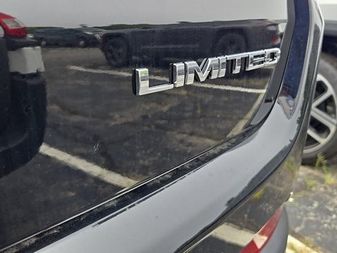 New 2025 Jeep Compass Limited w/ Sun & Sound Group image 7