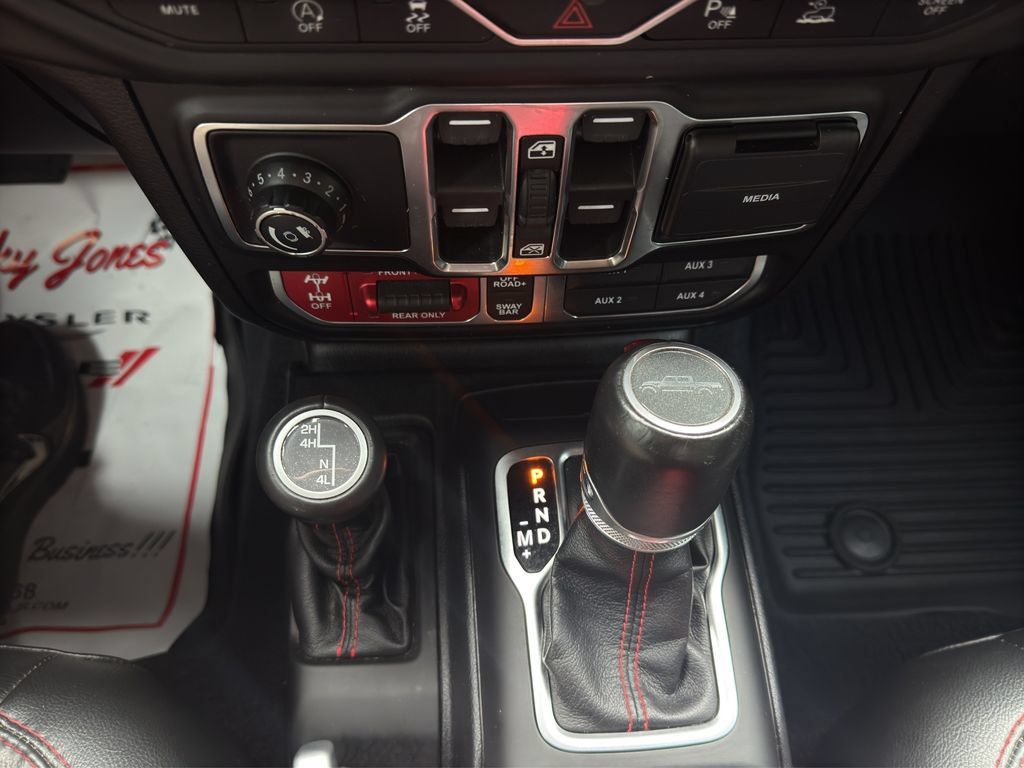 Used 2020 Jeep Gladiator Rubicon AWD/4WD image 26