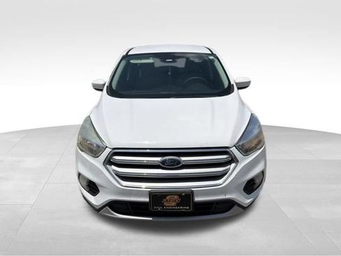 Used 2017 Ford Escape SE FWD image 9