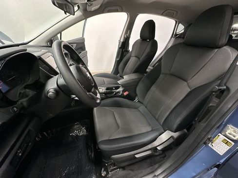 Certified 2021 Subaru Crosstrek 2.0i image 15