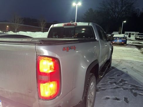 Used 2018 Chevrolet Colorado LT w/ LT Convenience Package image 4