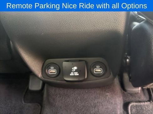 Used 2021 Hyundai Santa Fe Limited AWD/4WD image 18