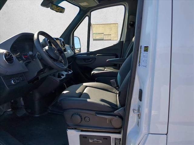 New 2026 Mercedes-Benz Sprinter 2500 image 4