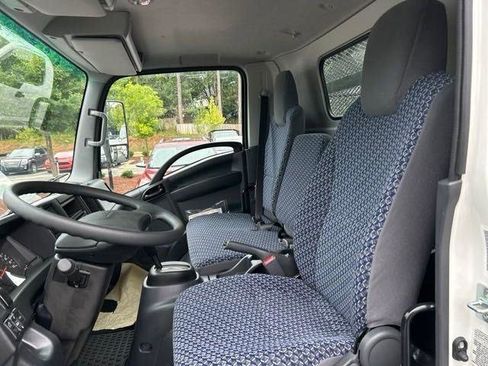 New 2024 Chevrolet Low Cab Forward image 9