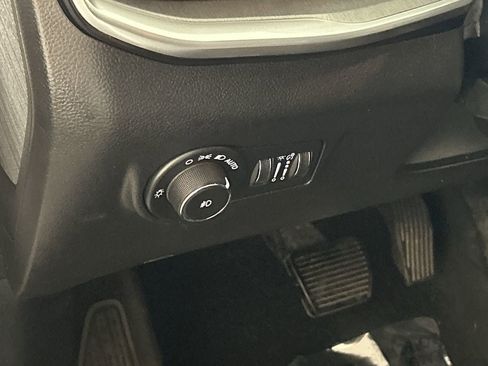 Used 2025 Jeep Compass Limited AWD/4WD image 13