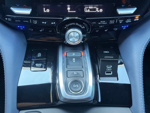 Used 2025 Acura MDX Type S AWD/4WD image 33