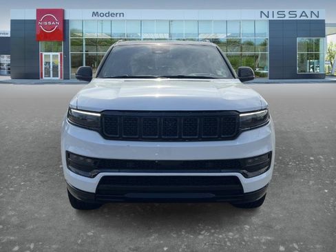 Used 2024 Jeep Grand Wagoneer L Series II w/ Quick Order Packagew 28T image 2