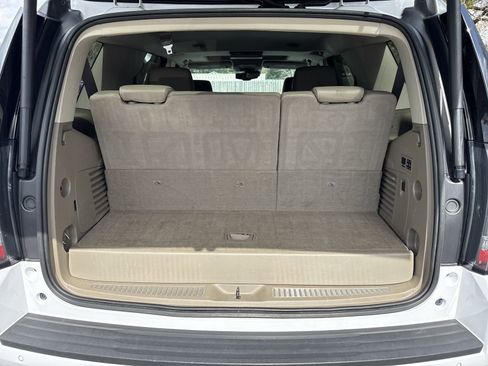 Used 2020 GMC Yukon SLT w/ Open Road Package image 39