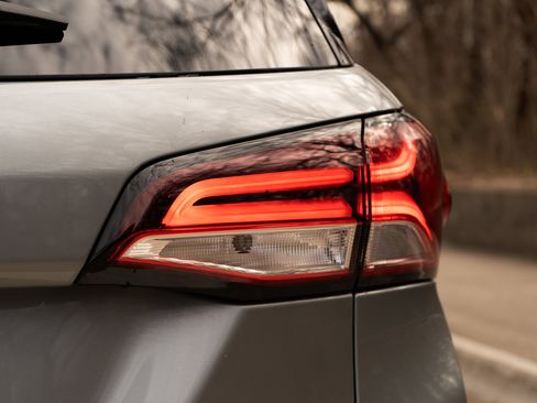 Used 2023 Chevrolet Equinox RS w/ RS Leather Package image 13