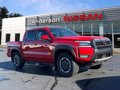 New 2026 Nissan Frontier PRO-4X w/ Pro-4x Convenience Package