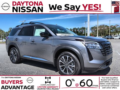 New 2026 Nissan Pathfinder Platinum AWD/4WD image 1
