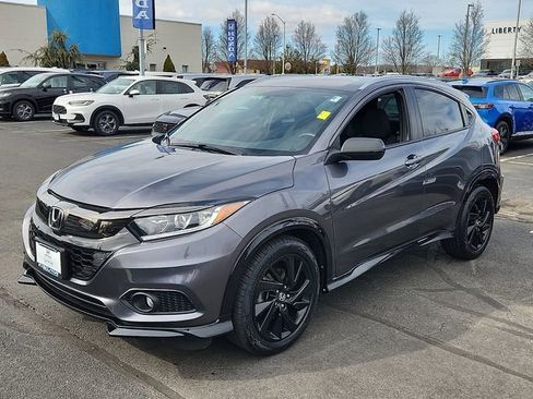 Certified 2022 Honda HR-V Sport image 3