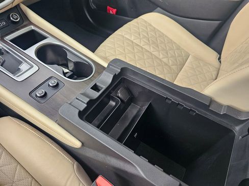 Used 2021 Nissan Murano Platinum image 40