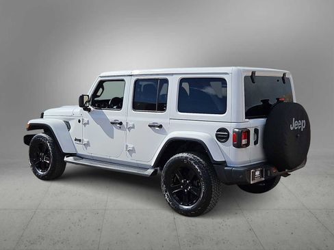 Used 2021 Jeep Wrangler Unlimited Sahara image 6