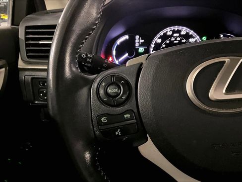 Used 2014 Lexus CT 200h FWD image 23