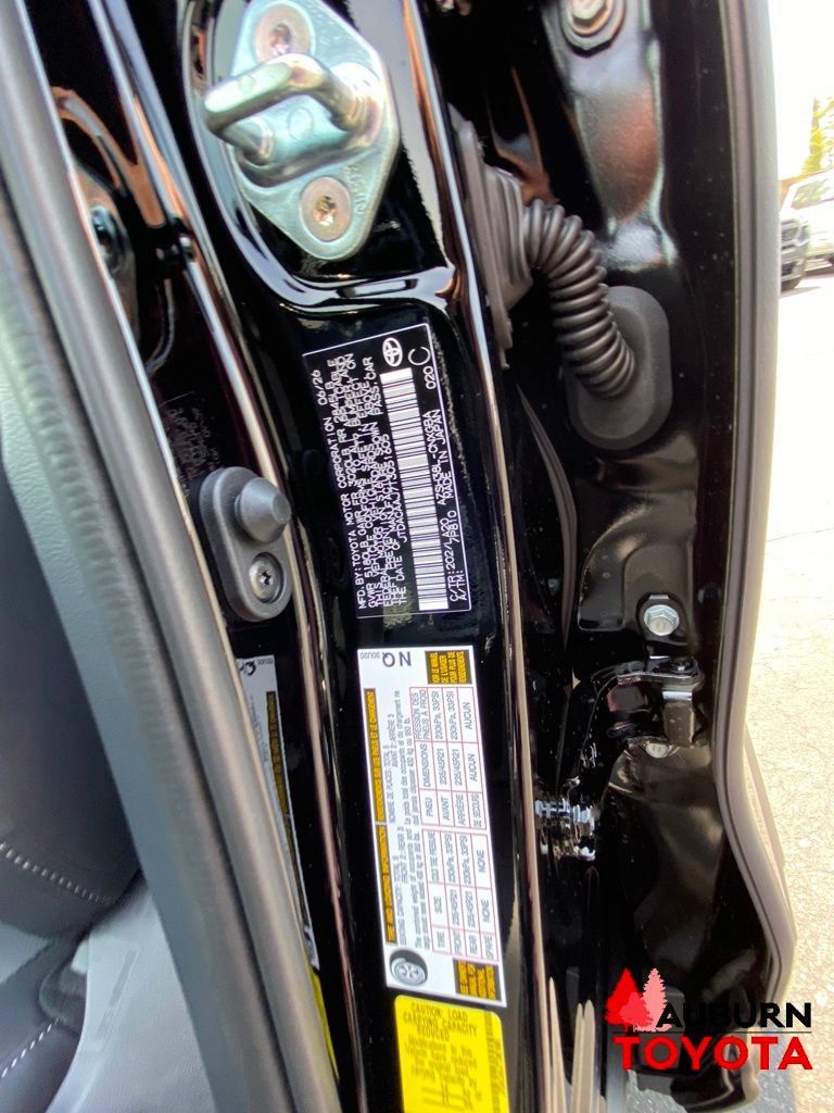 New 2026 Toyota Crown Signia AWD/4WD image 32