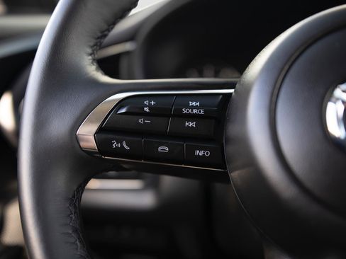 Used 2025 MAZDA CX-30 AWD 2.5 S w/ Preferred Package image 6