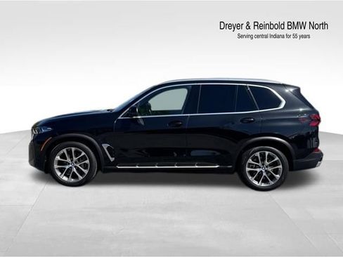 Used 2025 BMW X5 xDrive50e AWD/4WD image 2