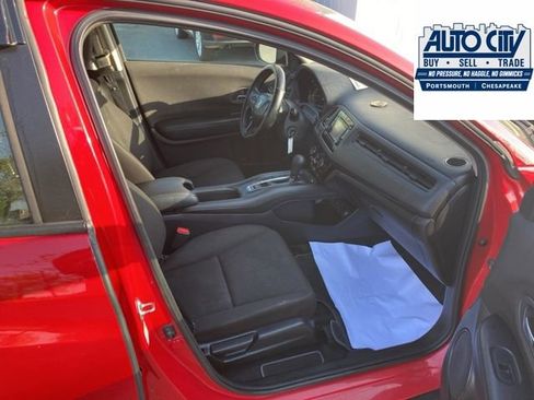 Used 2016 Honda HR-V LX image 32