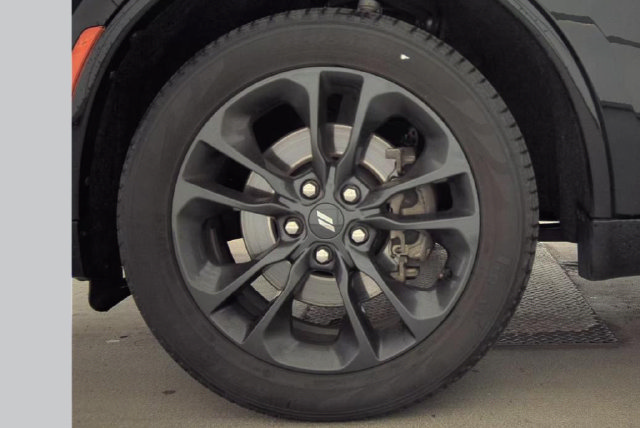 Used 2023 Dodge Durango GT AWD/4WD image 6
