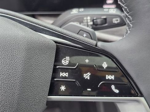 Used 2025 Audi Q5 Premium Plus image 22