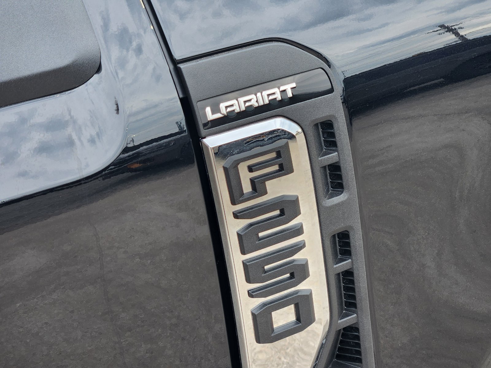 New 2026 Ford F250 Lariat w/ Lariat Premium Package AWD/4WD image 12