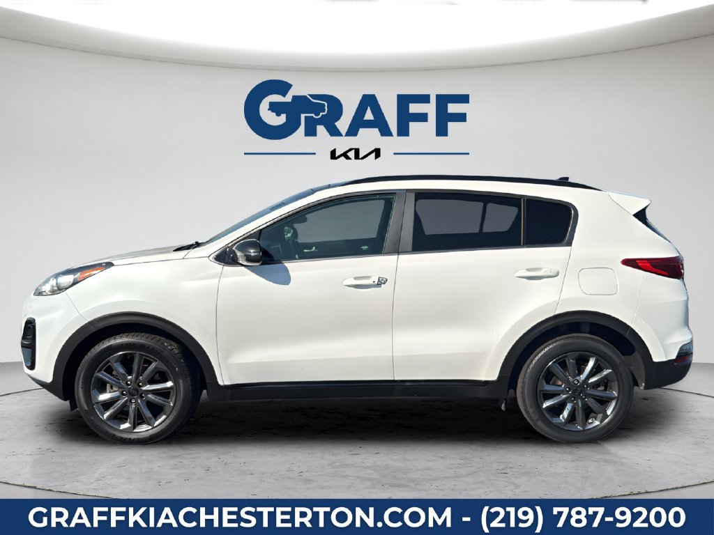 Used 2022 Kia Sportage Nightfall Edition w/ Nighfall AWD Premium Package image 3