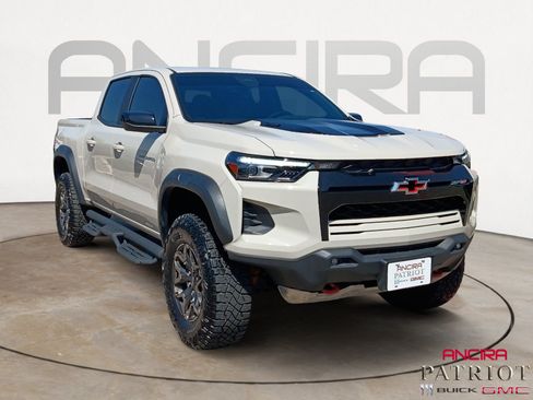 Used 2026 Chevrolet Colorado ZR2 AWD/4WD image 1