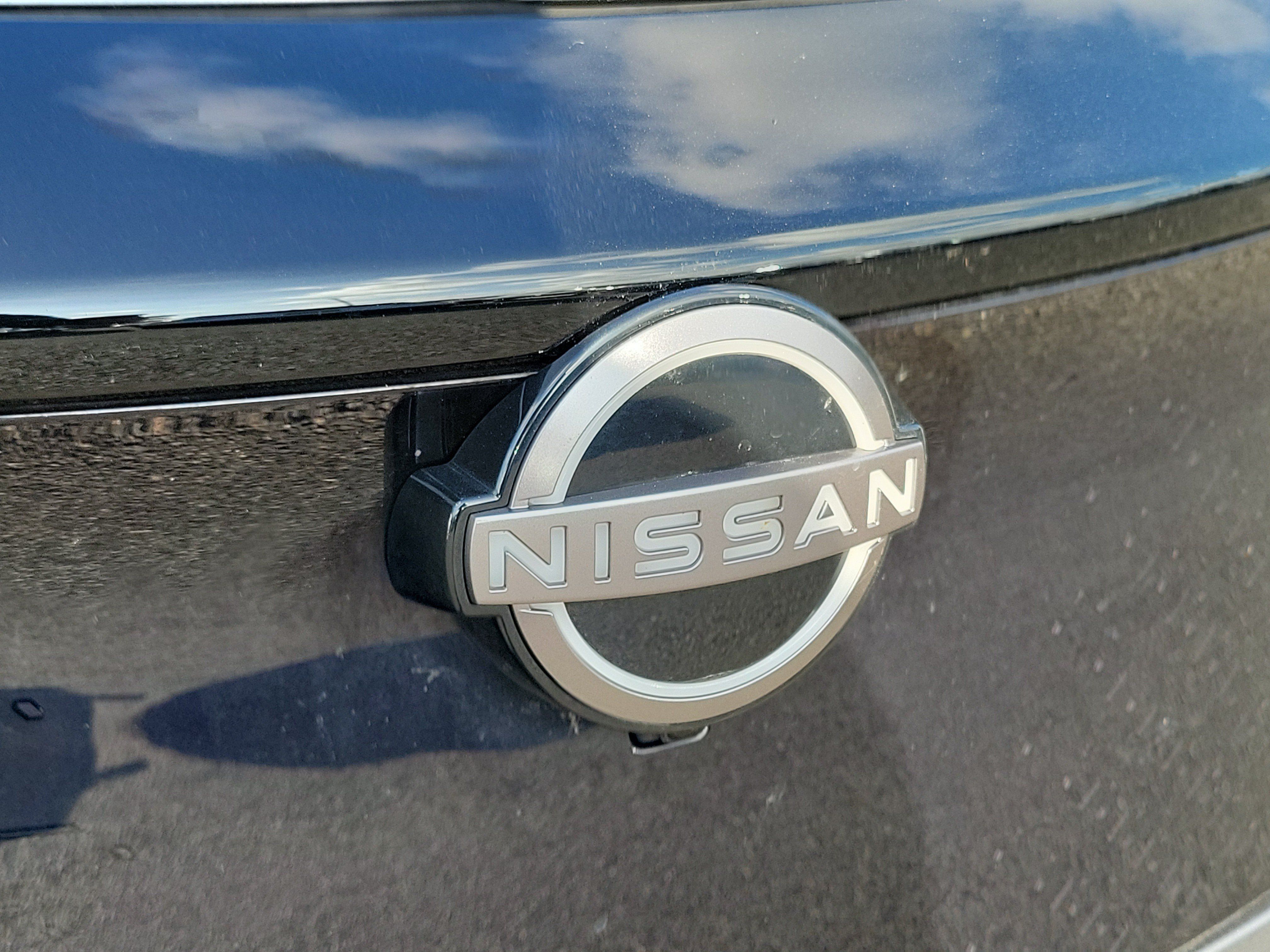 Used 2024 Nissan Ariya FWD image 5