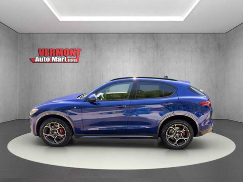 Used 2022 Alfa Romeo Stelvio Ti AWD/4WD image 5
