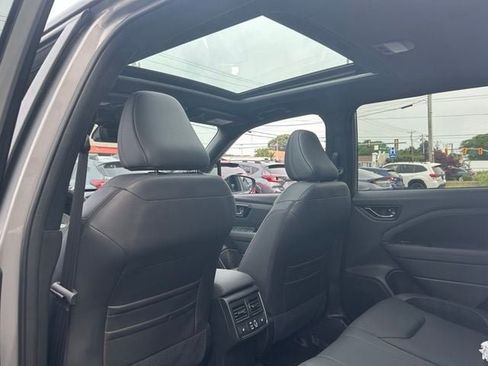 Used 2025 Subaru Forester Touring AWD/4WD image 12
