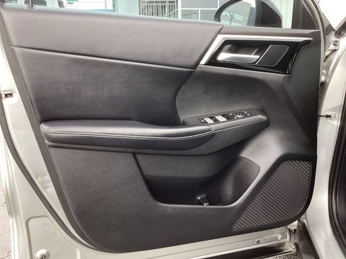 Used 2022 Mitsubishi Outlander SEL Black Edition image 31