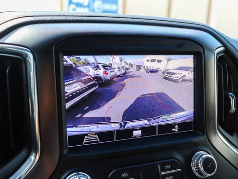 Used 2020 GMC Sierra 1500 AT4 w/ AT4 Premium Package image 30