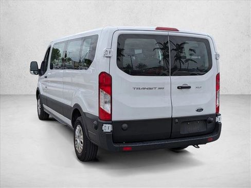 Used 2024 Ford Transit 350 XLT RWD image 4