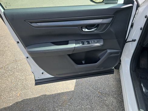 Used 2024 Honda CR-V Sport image 27