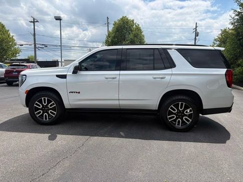 Used 2022 GMC Yukon AT4 w/ Max Trailering Package AWD/4WD image 2