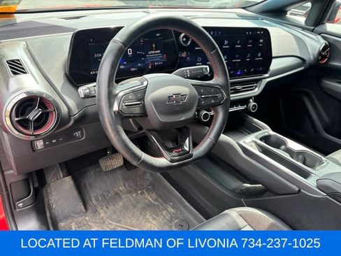 Used 2025 Chevrolet Equinox EV RS FWD image 7