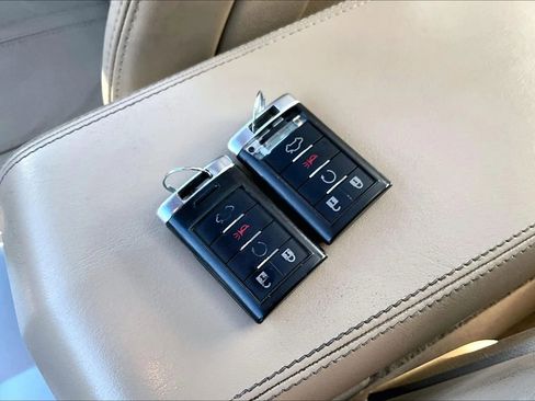 Used 2010 Cadillac CTS Performance w/ Performance Luxury Package image 10