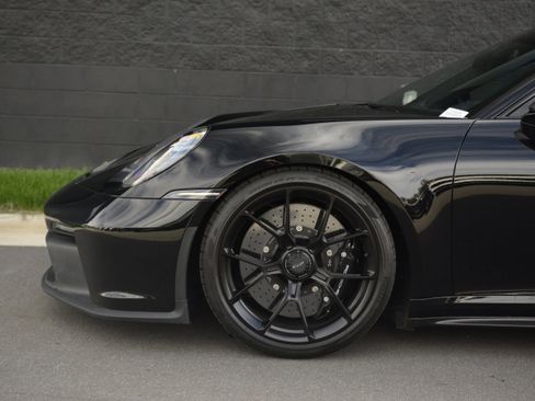 Certified 2024 Porsche 911 GT3 image 38
