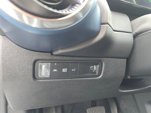 Used 2024 Chevrolet Equinox EV LT image 22