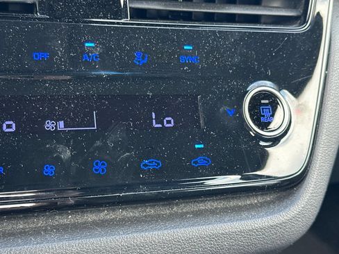 Used 2020 Hyundai Ioniq Limited FWD image 28