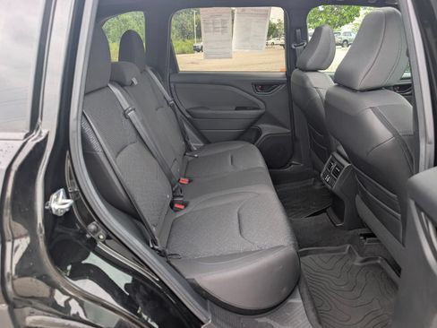 Certified 2026 Subaru Forester Premium AWD/4WD image 29