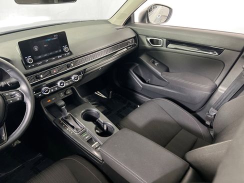 Used 2022 Honda Civic EX image 21